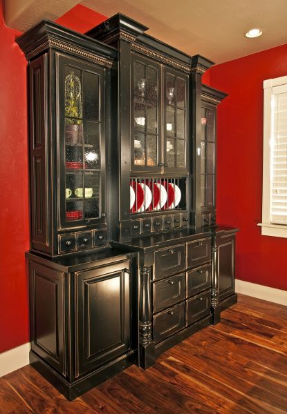 Hutch Installation in Dallas